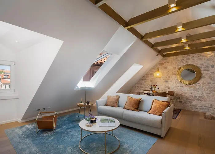 Diocletian's Gem - Zf Center