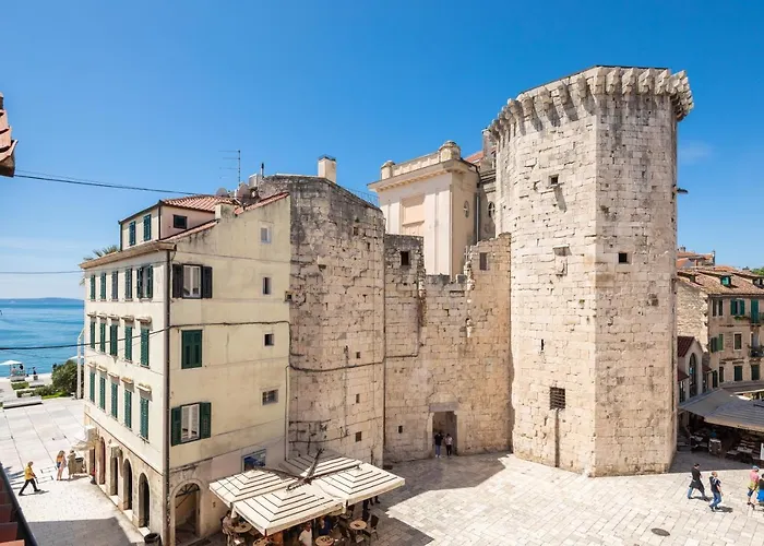 Diocletian's Gem - Zf Center