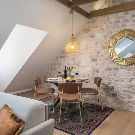 Diocletian's Gem - Zf Center